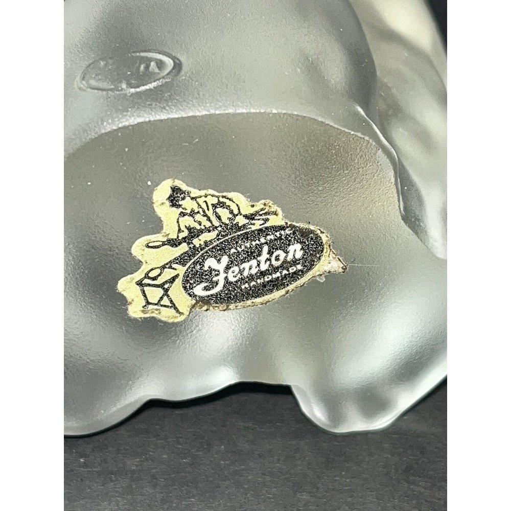 Fenton Crystal Frosted Satin Glass Cat Figurine 4" Art Glass W/ Sticker GIFT - Picture 6 of 7